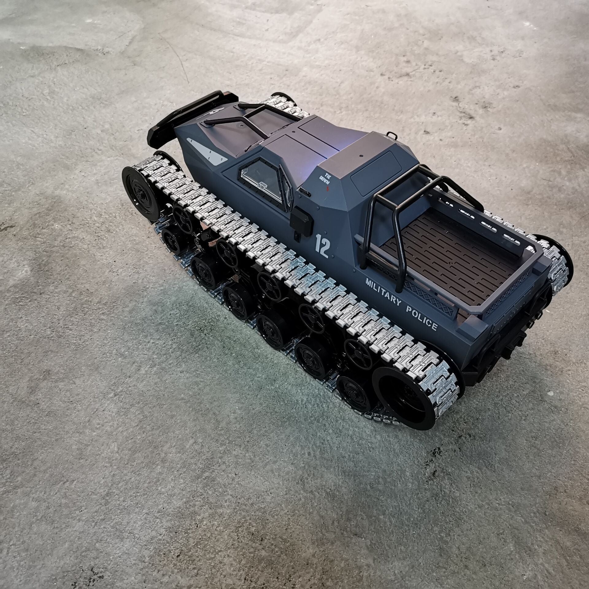 RC Battle Tank